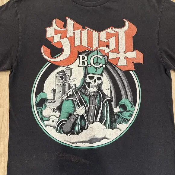 GHOST Band T Shirt Thrashed Distressed Men’s Large Faded Papa Emeritus III 21x25 - Picture 8 of 15
